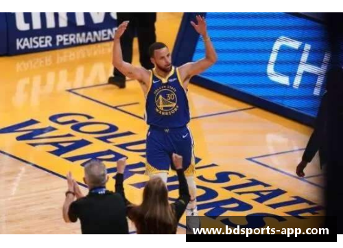 勇士球员盛装归来:新赛季冠军路启程 勇士球员盛装归来:新赛季冠军路启程