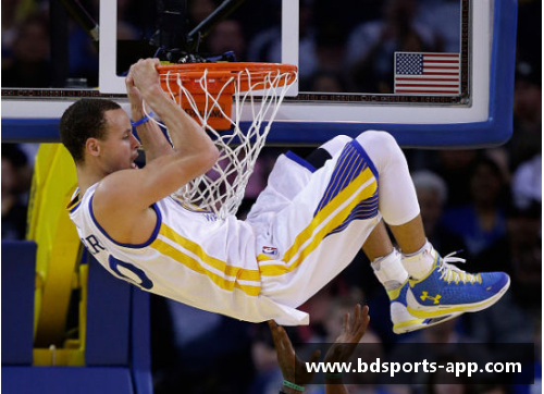 库里展示慈善心将帮助少年篮球队建造新训练场地